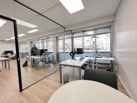 Avda Diagonal / Pl. Francesc Macià (105m2)