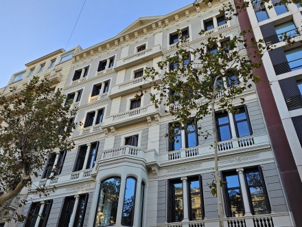 Gran Via de les Corts Catalanes / Bruc (659m2)